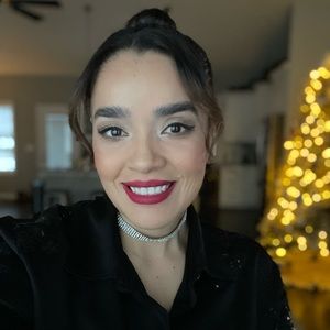 Meet your Posher, Norma